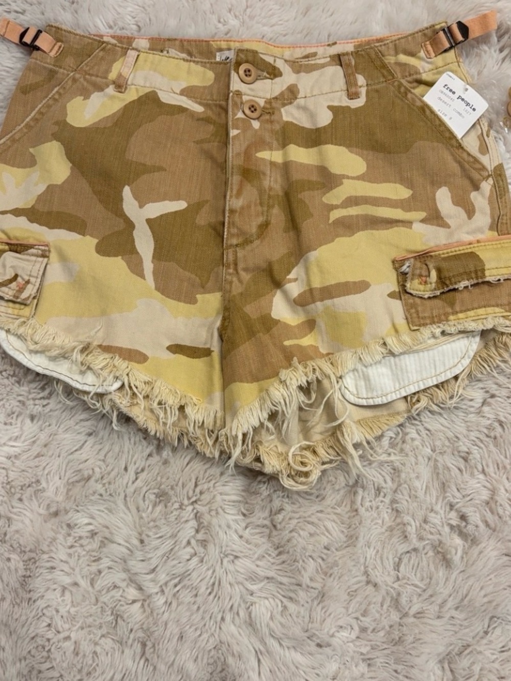 Sz8 We The Free desert combo shorts